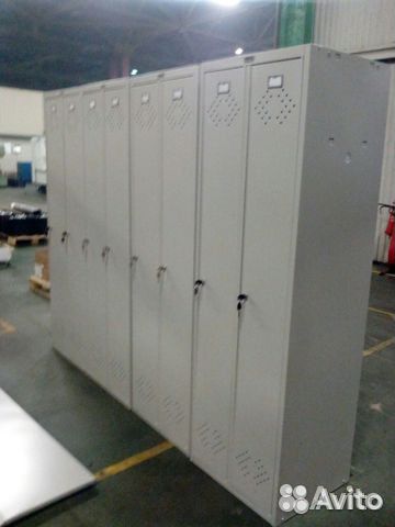 Шкафы для раздевалки