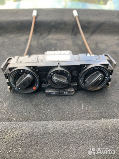 Блок управления печкой Skoda Rapid 1