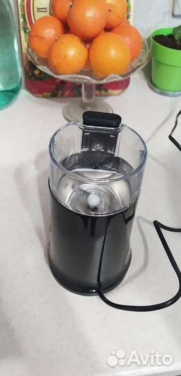 Кофемолка мощная вместительная новая стильная