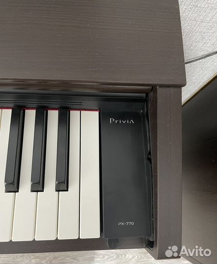Цифровое пианино casio px 770