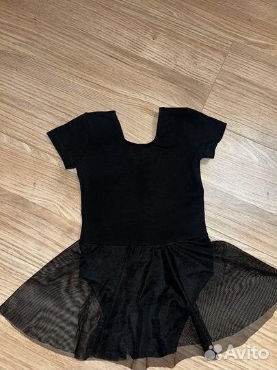 Гимнастический купальник с юбкой