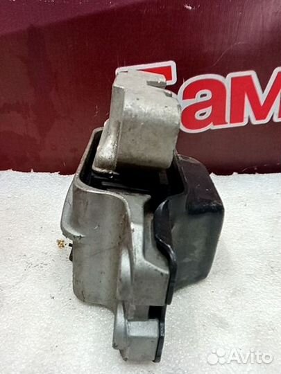 Подушка кпп Volkswagen Golf Plus