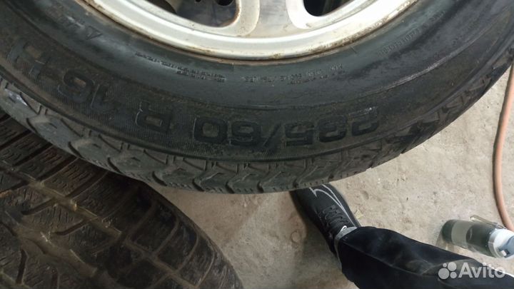 Barum Bravuris 235/60 R16