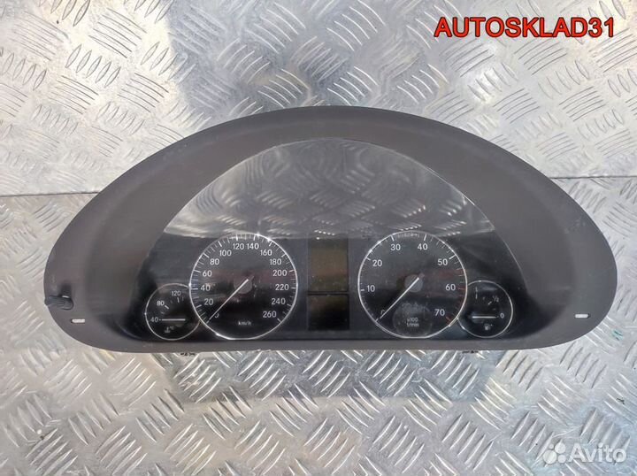 Панель приборов Mercedes Benz W203 A2035400348