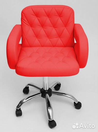 Стул мастера педикюра