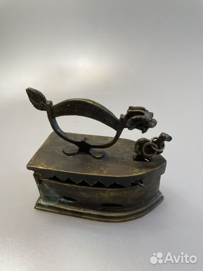 Угольный утюжок Дракон и лошадь