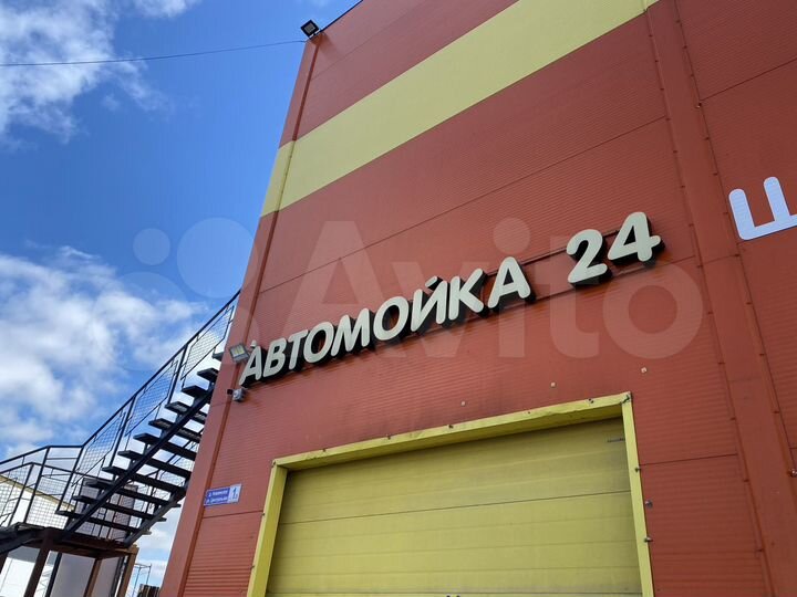 Автомойка самомой Свободного назначения, 140 м²