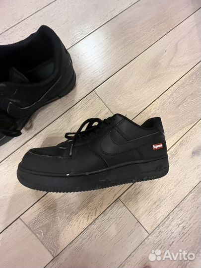 Nike air force 1 supreme black