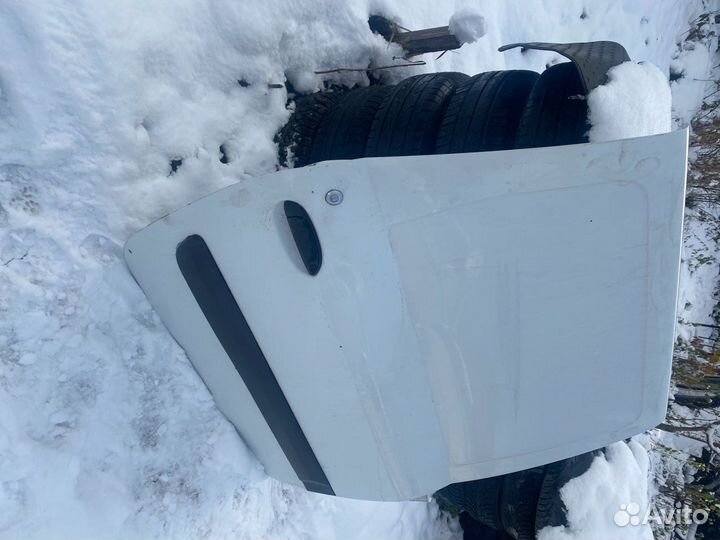 Дверь задняя правая LADA largus