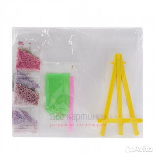 Алмазная мозаика 21x25 Белый кролик среди розовых