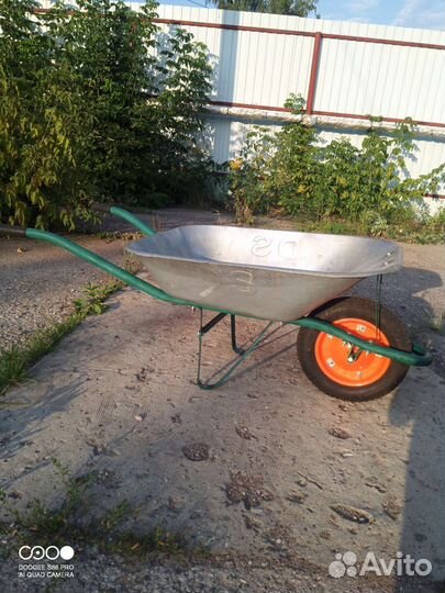 Садовая тачка