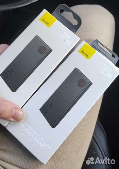 Powerbank на 10 000mah с быстрой зарядкой