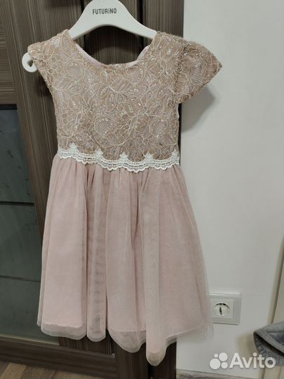 Платье для девочки 110размер