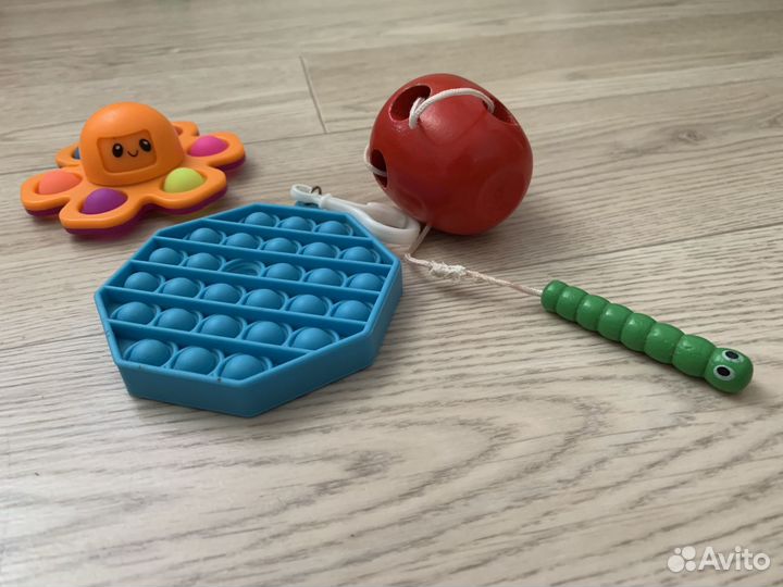 Развивающие игрушки разные