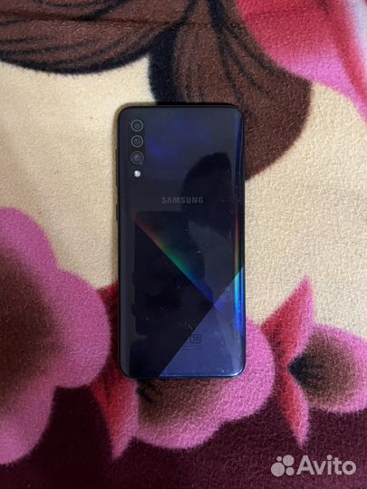 Телефон Samsung a30s