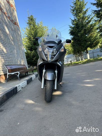 Honda silver wing 600