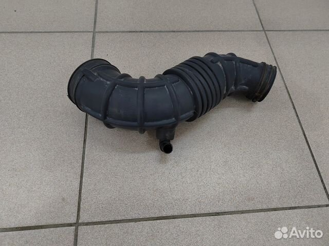 Патрубок воздушного фильтра Hyundai Grand Starex