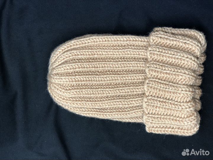 Шапка женская вязаная ручная работа