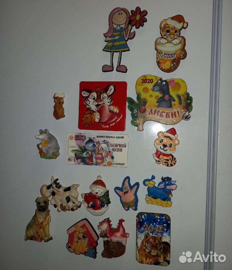 Магниты на холодильник