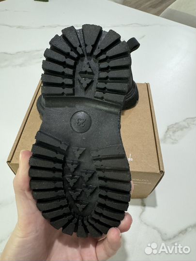 Ботинки утепленные демисезонные boo&loo 23