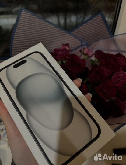 iPhone 15, 256 ГБ
