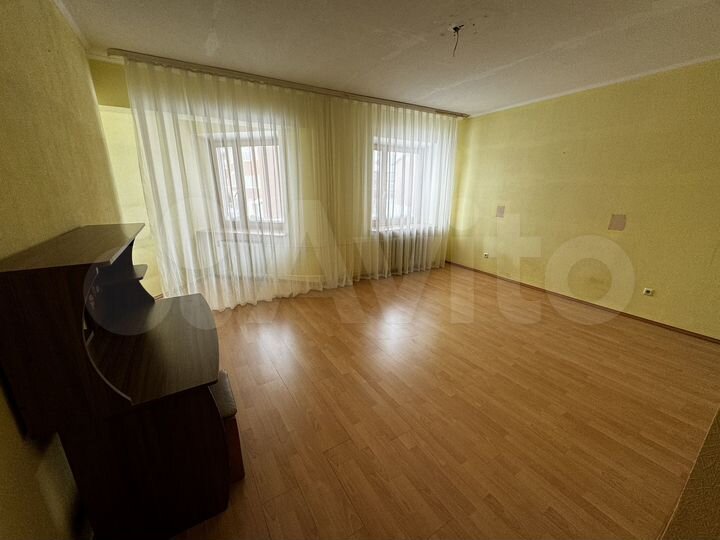 3-к. квартира, 101,8 м², 2/3 эт.