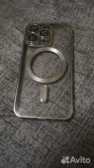 Чехол на iPhone 13 pro