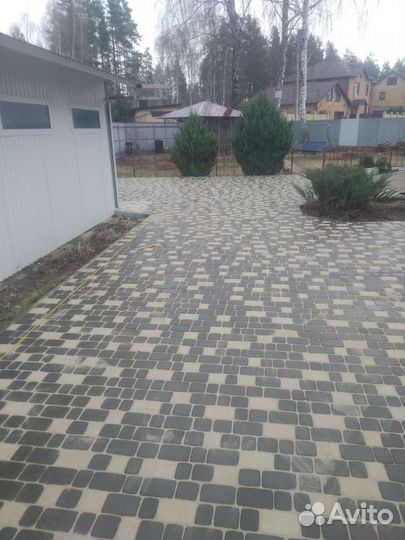 Укладка тротуарной плитки
