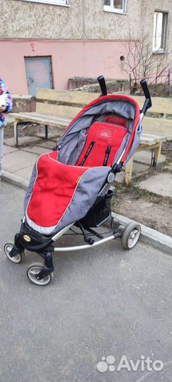 Прогулочная коляска infiniti