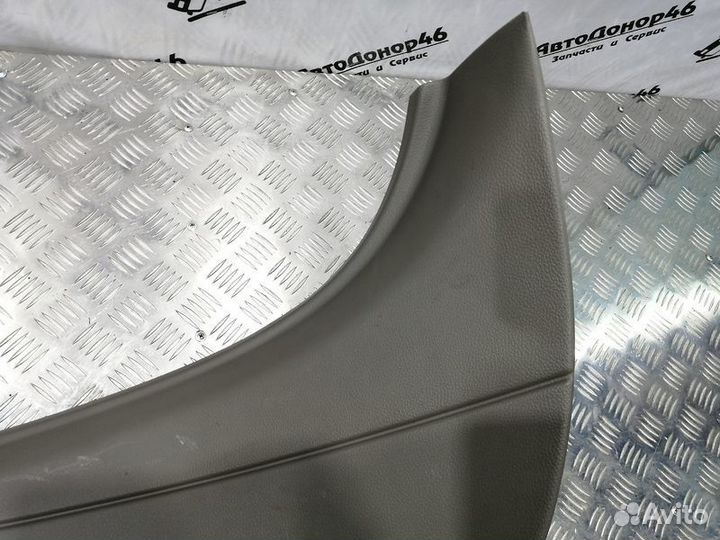 Обшивка двери багажника Ниссан Мурано Z50