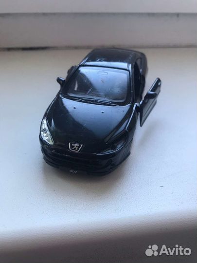Модель Peugeot 407 coupe Welly