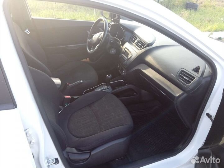 Kia Rio 1.6 AT, 2011, 243 000 км