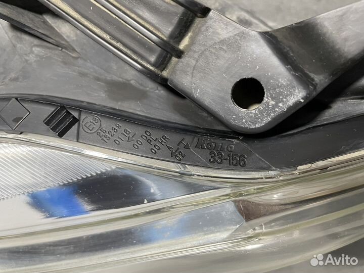 Фара левая на Toyota Camry 50