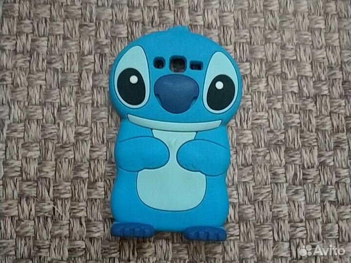 Чехлы на телефоны