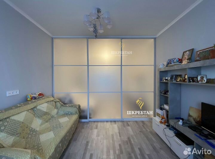 Межкомнатные стеклянные перегородки