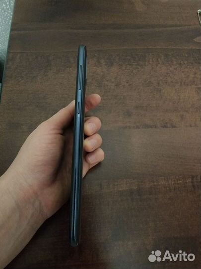 Samsung Galaxy A50, 6/64 ГБ