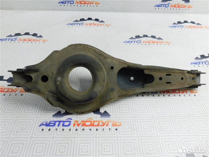 Б/У Рычаг задний нижний поперечный Mazda Axela, 3