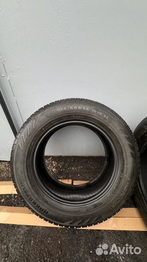 Nokian Tyres Hakkapeliitta R 215/65 R16 102T