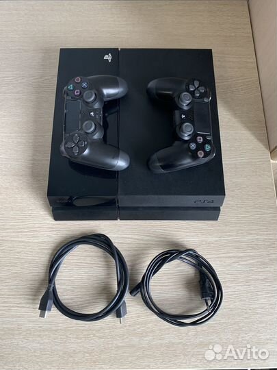 Sony playstation 4 ps4+2 джойстика+игры