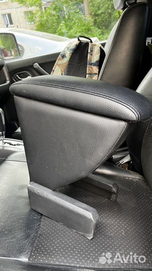 Подлокотник на chevrolet aveo