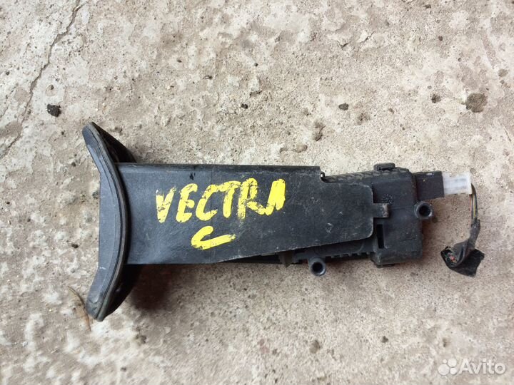 Активатор замка бензобака Opel Vectra C, Zafira B