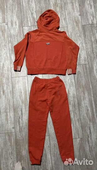 Костюм adidas женский