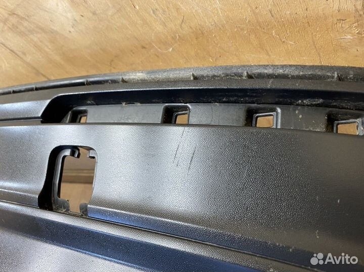 Бампер задний Volkswagen Tiguan 2017+