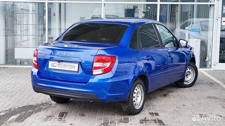 LADA Granta 1.6 МТ, 2022, 25 581 км