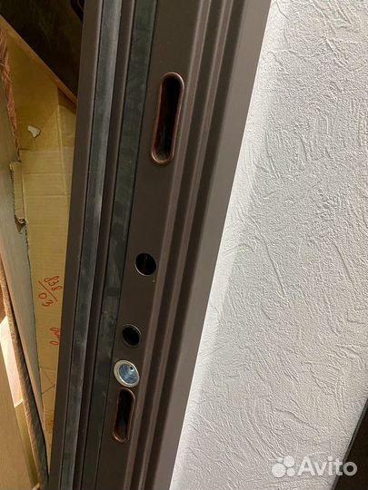 Дверь металлическая