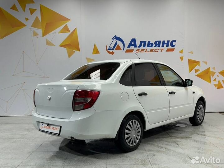 LADA Granta 1.6 МТ, 2018, 217 647 км