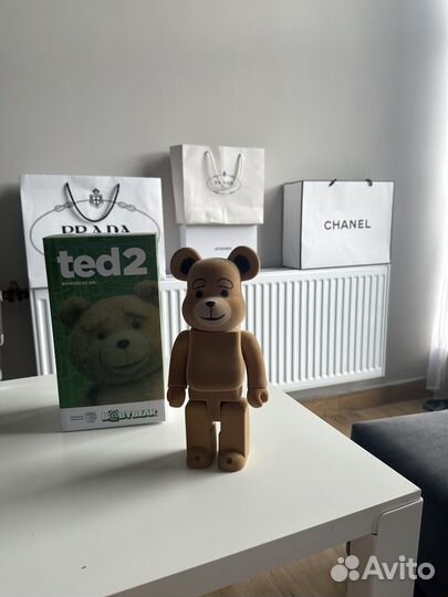 Bearbrick 28 см