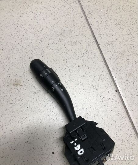 Переключатель подрулевой Hyundai i30