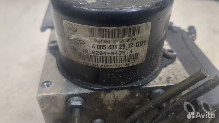 Блок абс, насос Mercedes C W203, 2004