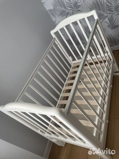 Детская кроватка Можга Руслан С-725 с маятником